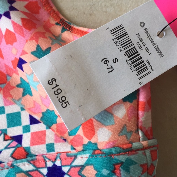 GAP Fit Girls Athletic Bra - Picture 3 of 3